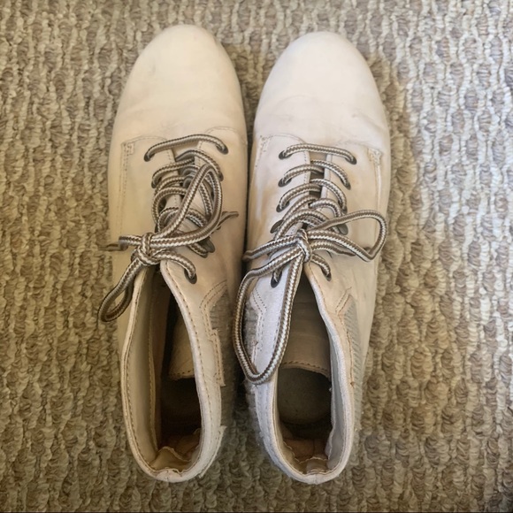 🍂Boots🍂 - Picture 2 of 7